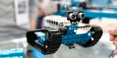 csm_robot